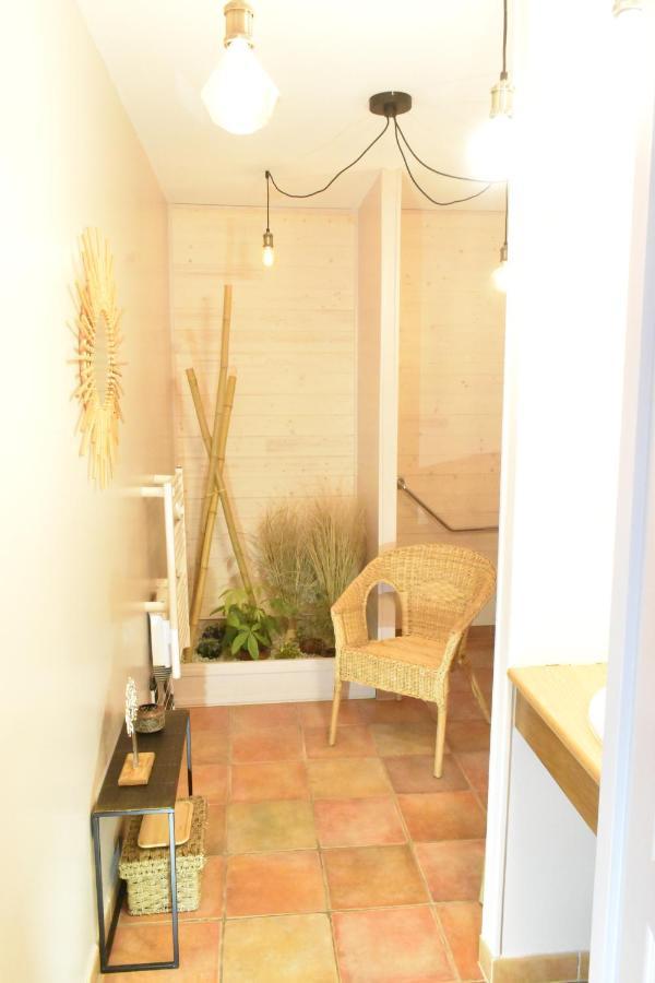 Le Chai De La Rose Spa Et Seances Bien Etre Doué-la-Fontaine Exterior photo