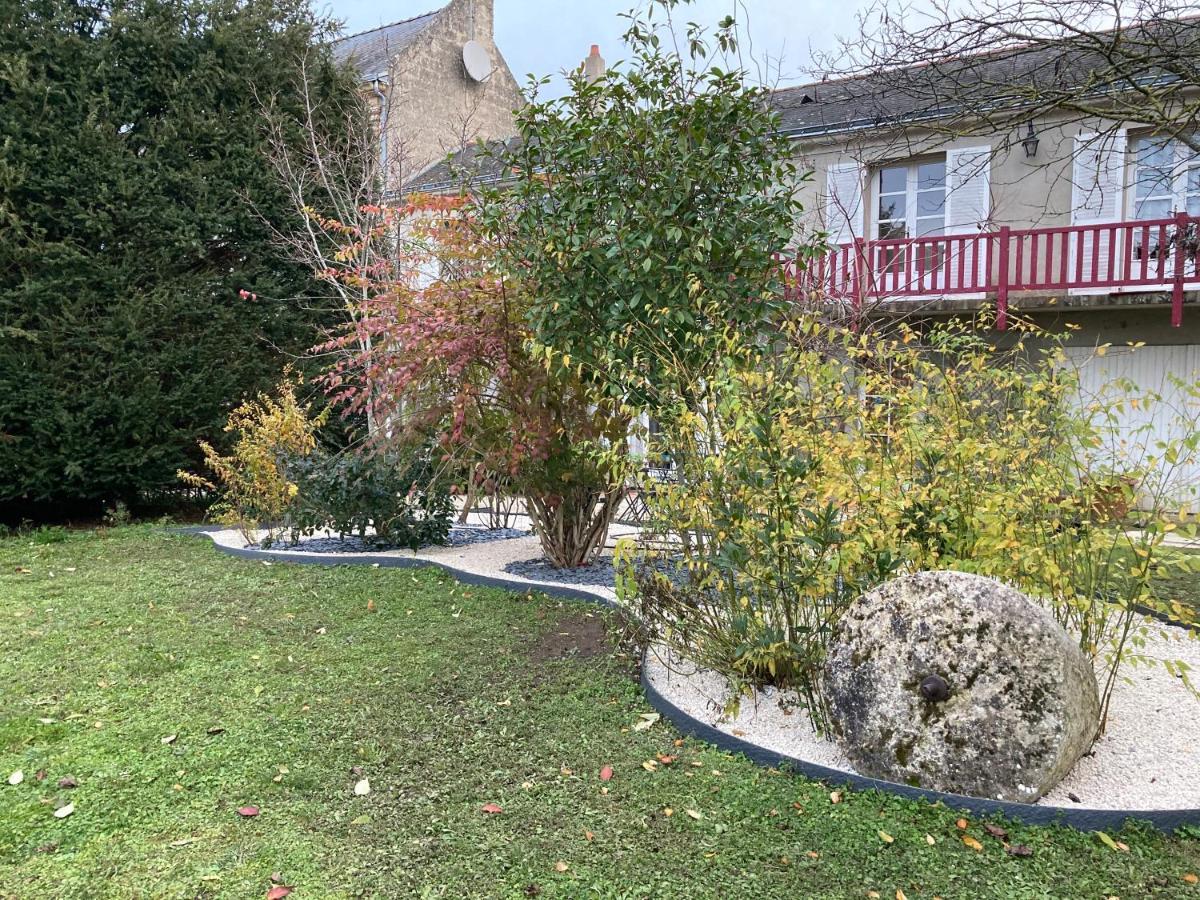 Le Chai De La Rose Spa Et Seances Bien Etre Doué-la-Fontaine Exterior photo